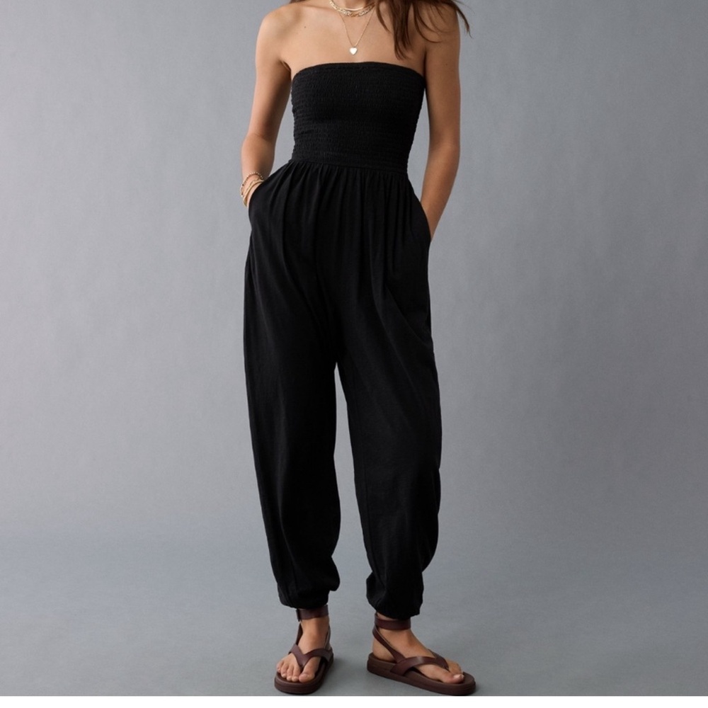 American Eagle Black jumpsuit